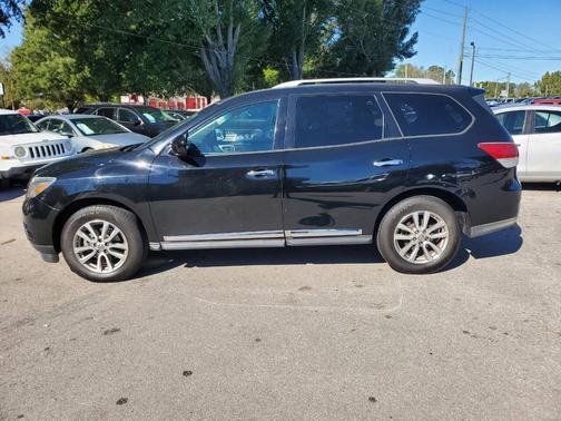 2013 Nissan Pathfinder SL