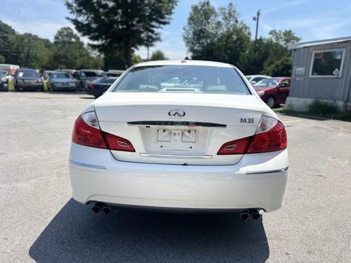 2008 INFINITI M35 Base