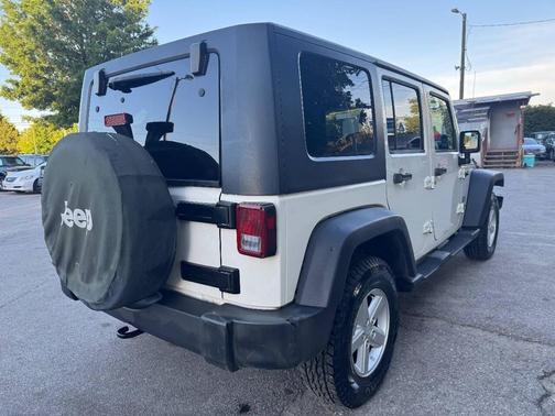 White 2007 Jeep Wrangler Unlimited X