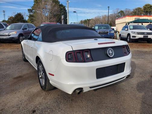 2014 Ford Mustang V6 Premium