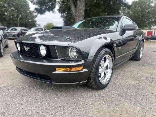 2008 Ford Mustang GT Deluxe