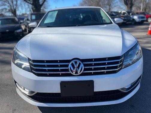2012 Volkswagen Passat 2.0 TDI SEL Premium