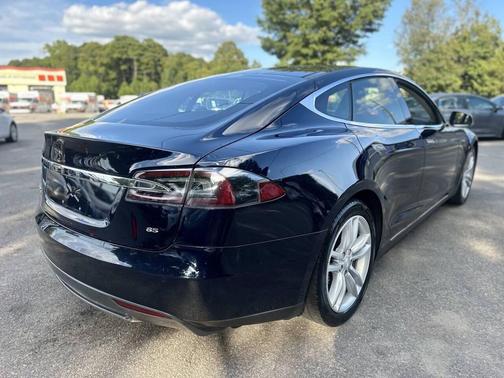 2014 Tesla Model S 85