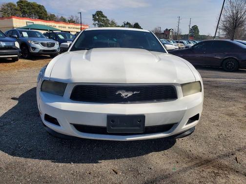 2011 Ford Mustang V6 Premium