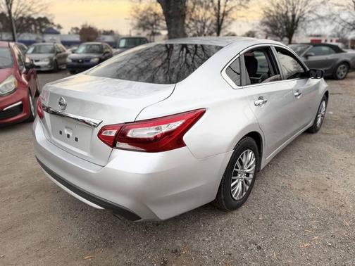 2016 Nissan Altima 2.5 S