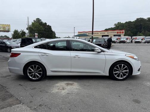 Diamond White Pearl 2015 Hyundai Azera Base