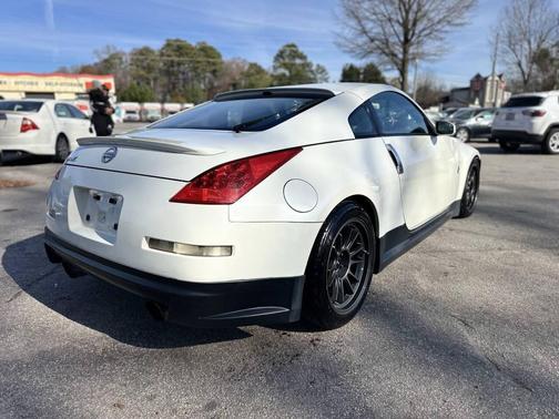 2006 Nissan 350Z Base 2dr Coupe