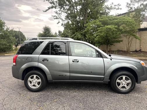 2006 Saturn Vue Base