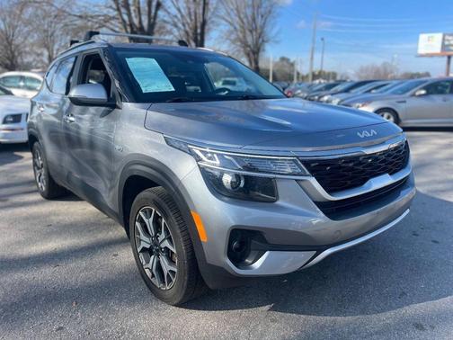 2022 Kia Seltos EX