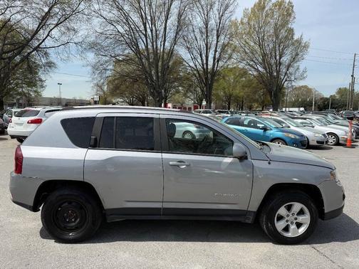 2016 Jeep Compass Latitude