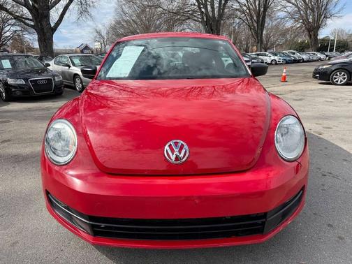 2012 Volkswagen Beetle Base