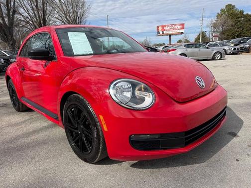 2012 Volkswagen Beetle Base