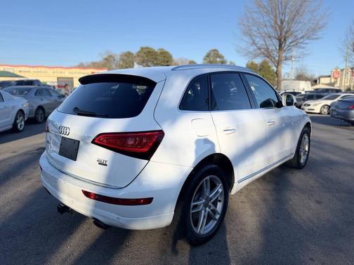 2017 Audi Q5 2.0T Premium Plus