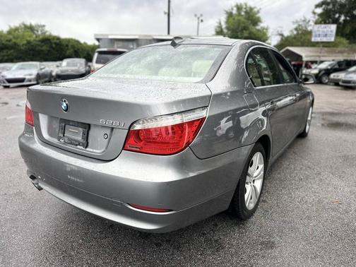 2010 BMW 528 xDrive