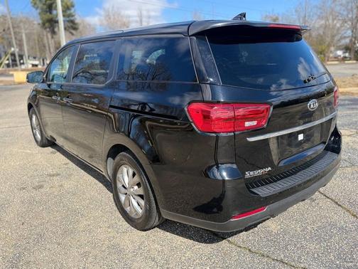 2019 Kia Sedona LX