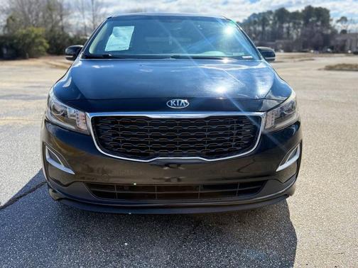 2019 Kia Sedona LX