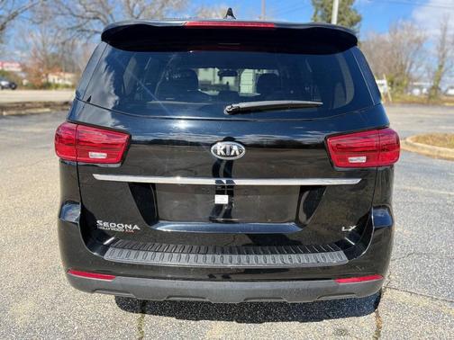 2019 Kia Sedona LX