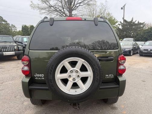 Jeep Green Metallic Clearcoat 2007 Jeep Liberty Limited