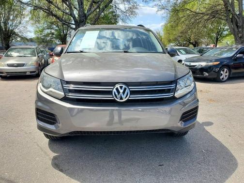 2016 Volkswagen Tiguan S