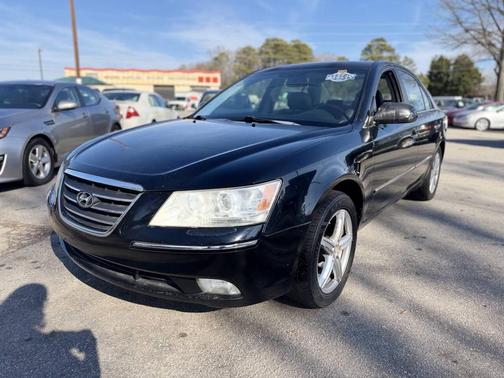 2010 Hyundai SONATA Limited