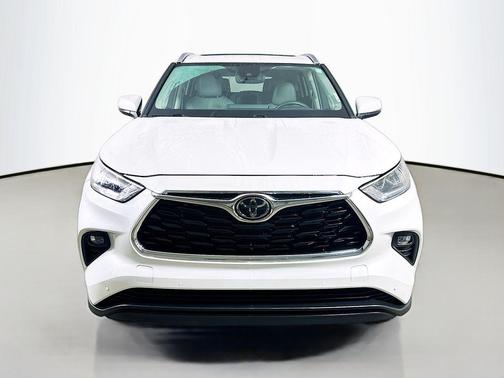 Wind Chill Pearl 2024 Toyota Highlander Limited