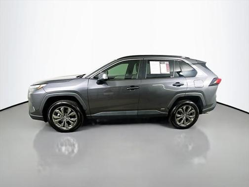 2022 Toyota RAV4 Hybrid XLE Premium