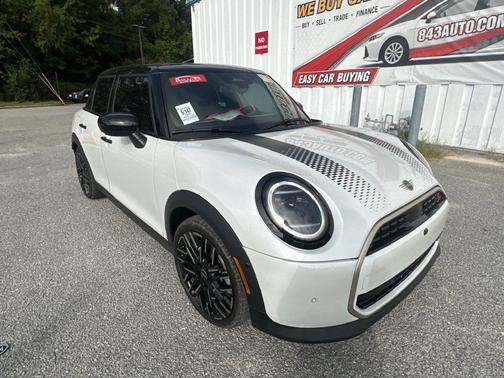 White Metallic 2026 MINI Hardtop Cooper S