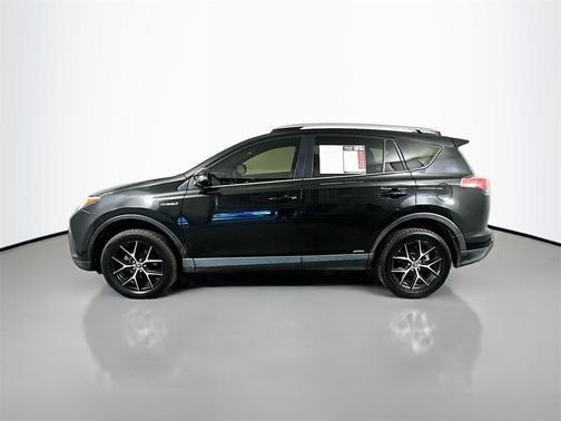 2018 Toyota RAV4 Hybrid SE