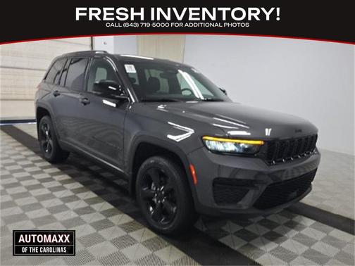 2023 Jeep Grand Cherokee Altitude