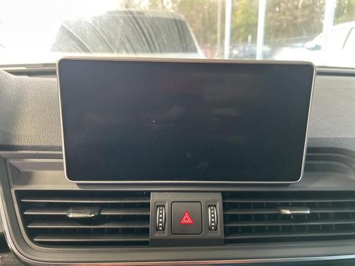 2019 Audi Q5 2.0T Premium Plus