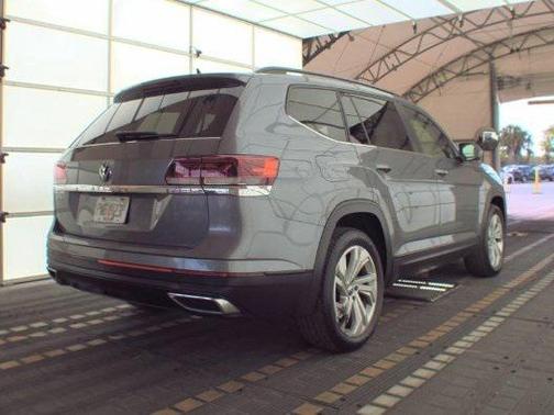 2021 Volkswagen Atlas 3.6L SE w/Technology