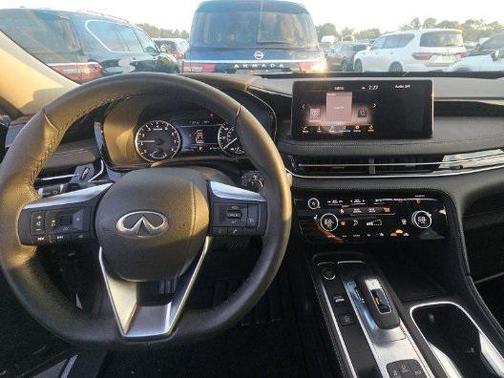 2025 INFINITI QX60 Pure