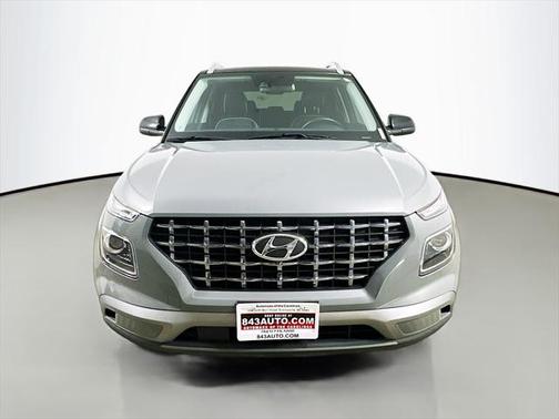 2022 Hyundai VENUE Limited