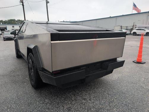 Ultra-Hard Stainless Steel 2025 Tesla Cybertruck All-Wheel Drive