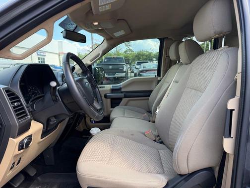 Magnetic Metallic 2018 Ford F-150 XLT
