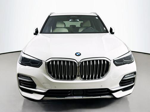 Alpine White 2021 BMW X5 sDrive40i