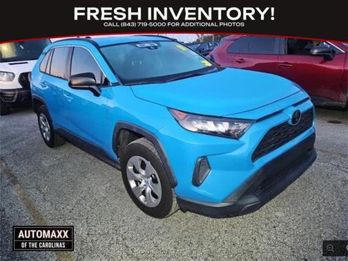 2020 Toyota RAV4 LE