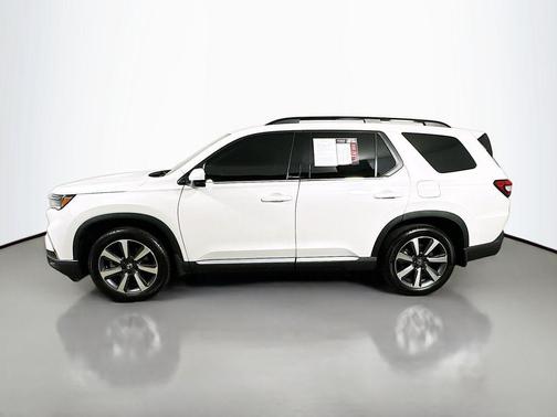2024 Honda Pilot Touring 8-Passenger