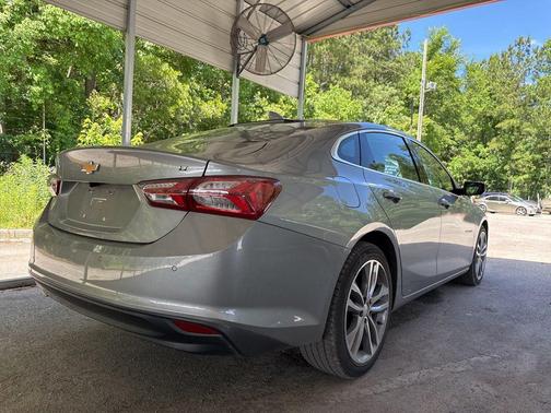 Gray 2024 Chevrolet Malibu FWD 2LT