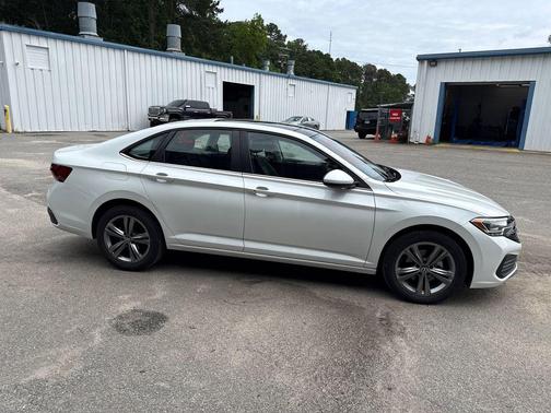 Opal White 2023 Volkswagen Jetta 1.5T SE