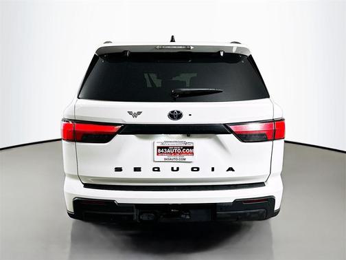 2023 Toyota Sequoia SR5