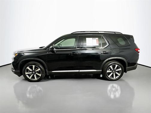 2023 Honda Pilot AWD Elite