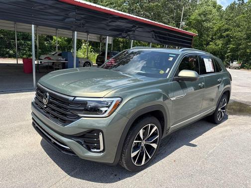 avocado green pearl 2026 Volkswagen Atlas Cross Sport 2.0T SEL Premium