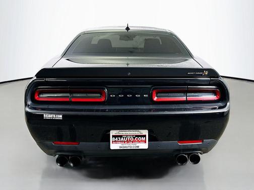 2022 Dodge Challenger R/T Scat Pack Widebody