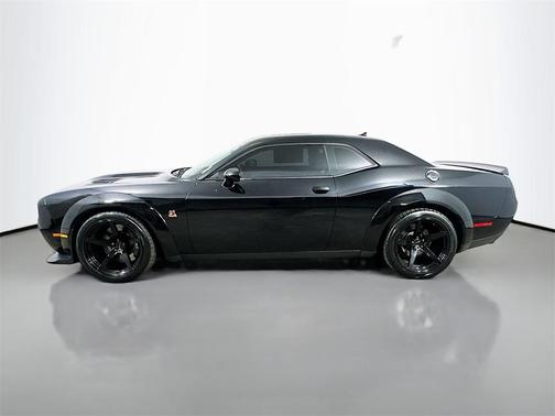 2022 Dodge Challenger R/T Scat Pack Widebody