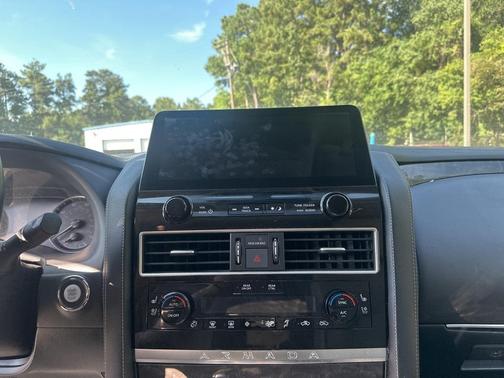 2023 Nissan Armada Platinum 2WD