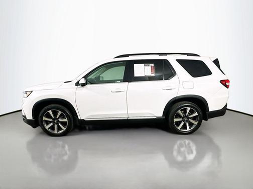 2023 Honda Pilot AWD Elite