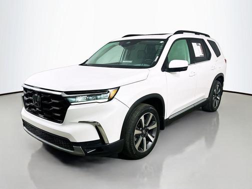 2023 Honda Pilot AWD Elite