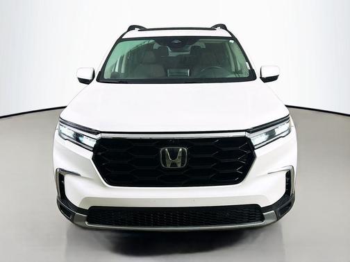 2023 Honda Pilot AWD Elite