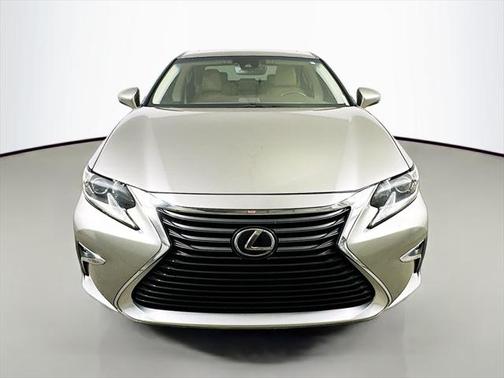 2018 Lexus ES 350 Base